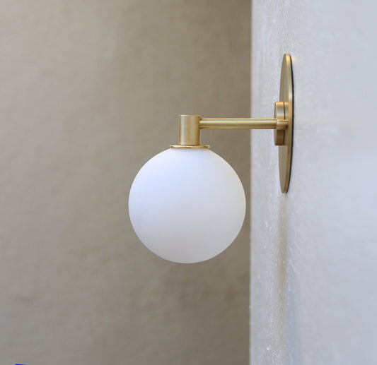 Pendis Brass Wall Light - The Lighting Agency